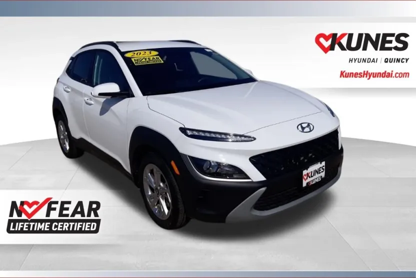 2023 Hyundai Kona SEL photo 1