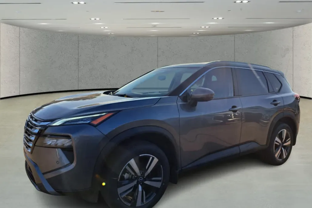 2025 Nissan Rogue SL photo 1