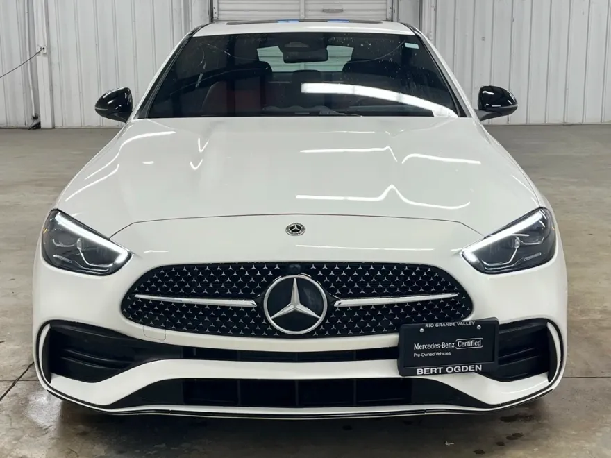 2024 Mercedes Benz C 300 photo 1