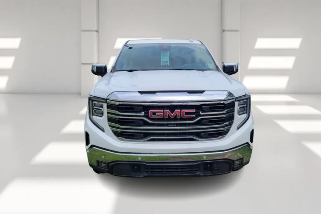 2022 Gmc Sierra 1500 SLT photo 1