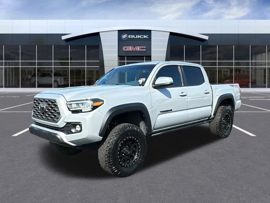 2020 Toyota Tacoma SR5 V6 photo 1