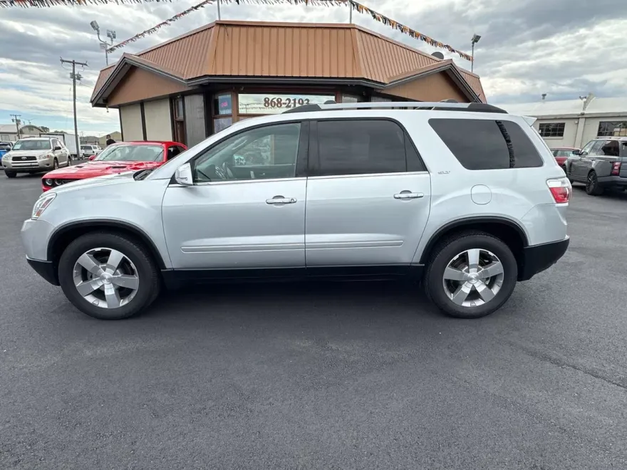 2012 Gmc Acadia SLT photo 1