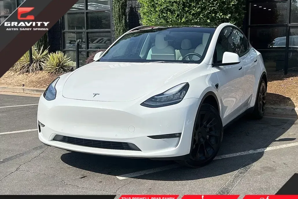 2021 Tesla Model Y Long Range photo 1