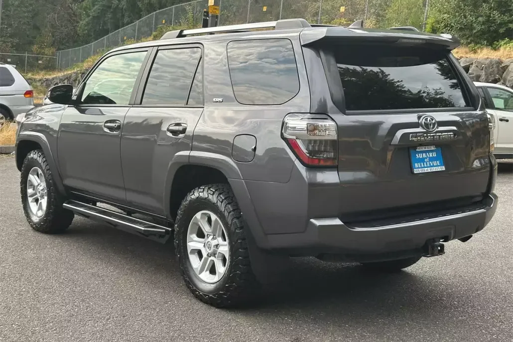 2019 Toyota 4Runner SR5 Premium photo 1