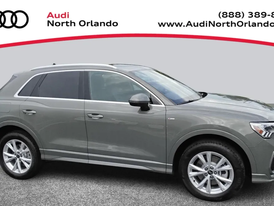 2025 Audi Q3 S line Premium photo 1