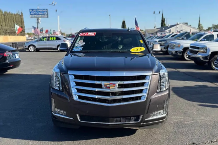 2016 Cadillac Escalade ESV Premium photo 1