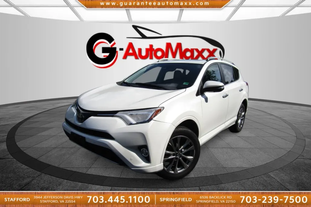 2017 Toyota RAV4 Platinum photo 1
