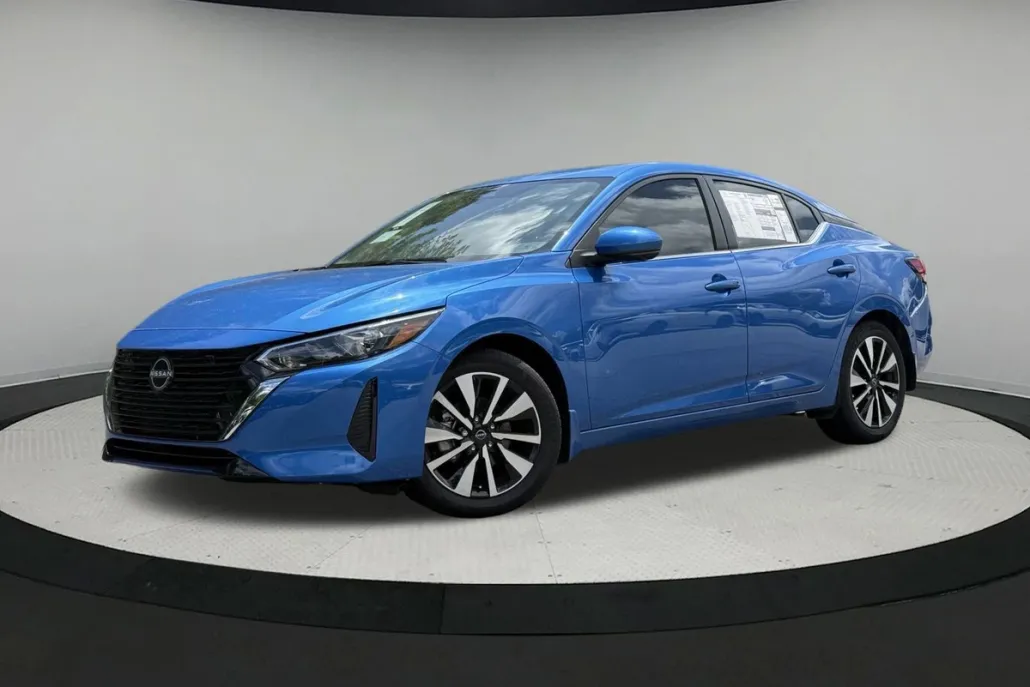 2025 Nissan Sentra SV photo 1