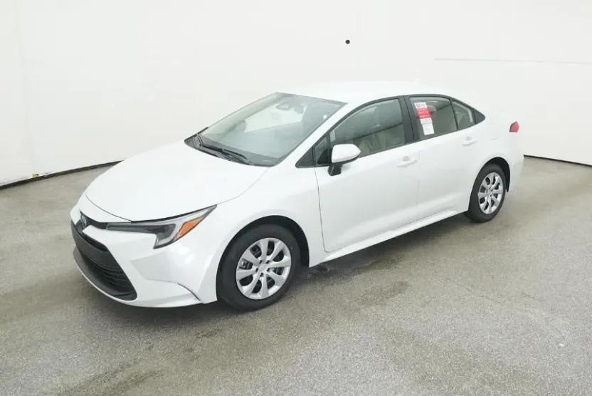 2025 Toyota Corolla Hybrid LE photo 1