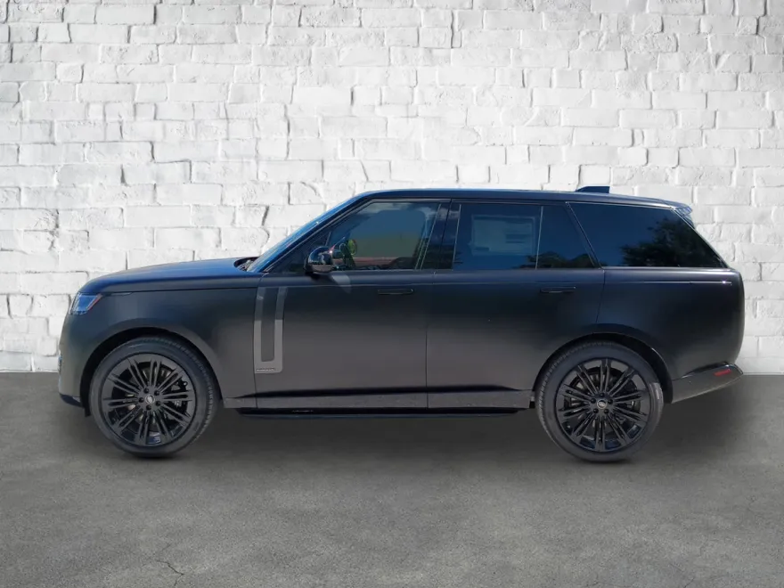 2025 Land Rover Range Rover Autobiography photo 1