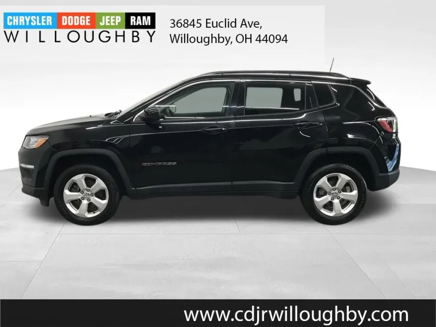 2021 Jeep Compass Latitude photo 1