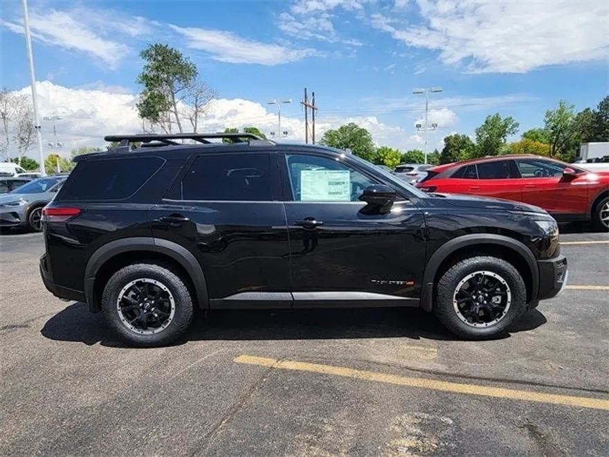 2025 Nissan Pathfinder Rock Creek photo 1