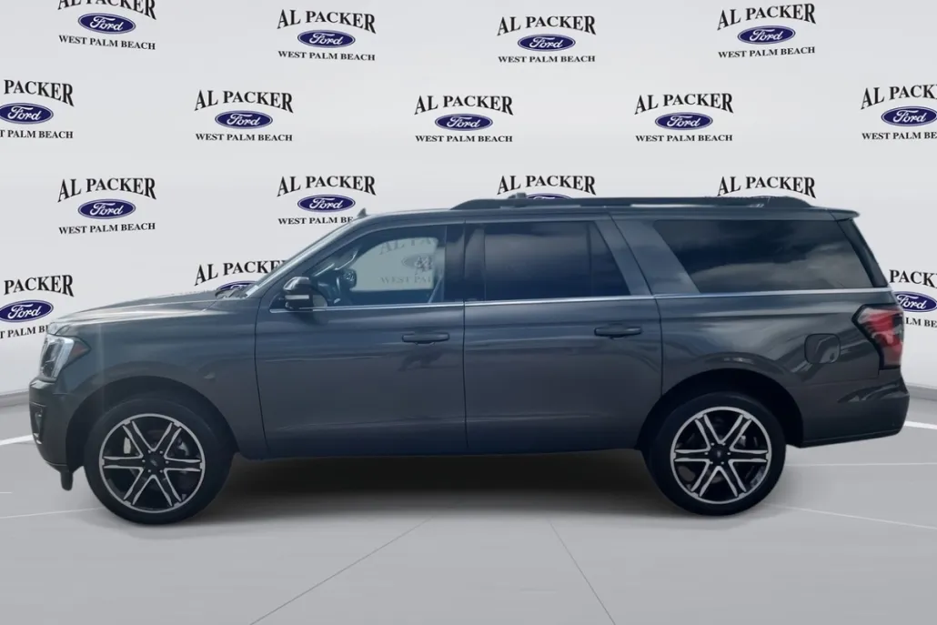 2021 Ford Expedition MAX Limited photo 1