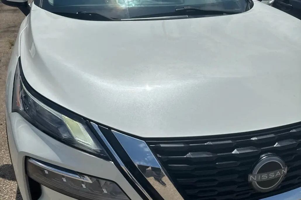 2023 Nissan Rogue SV photo 1