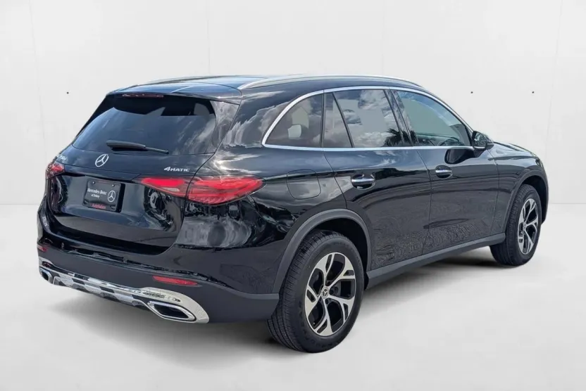 2026 Mercedes Benz GLC 350e 4MATIC photo 1