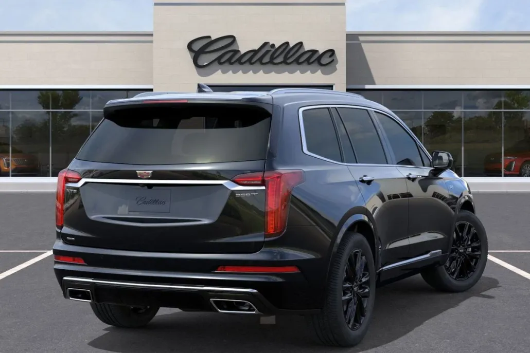 2025 Cadillac XT6 Luxury photo 1