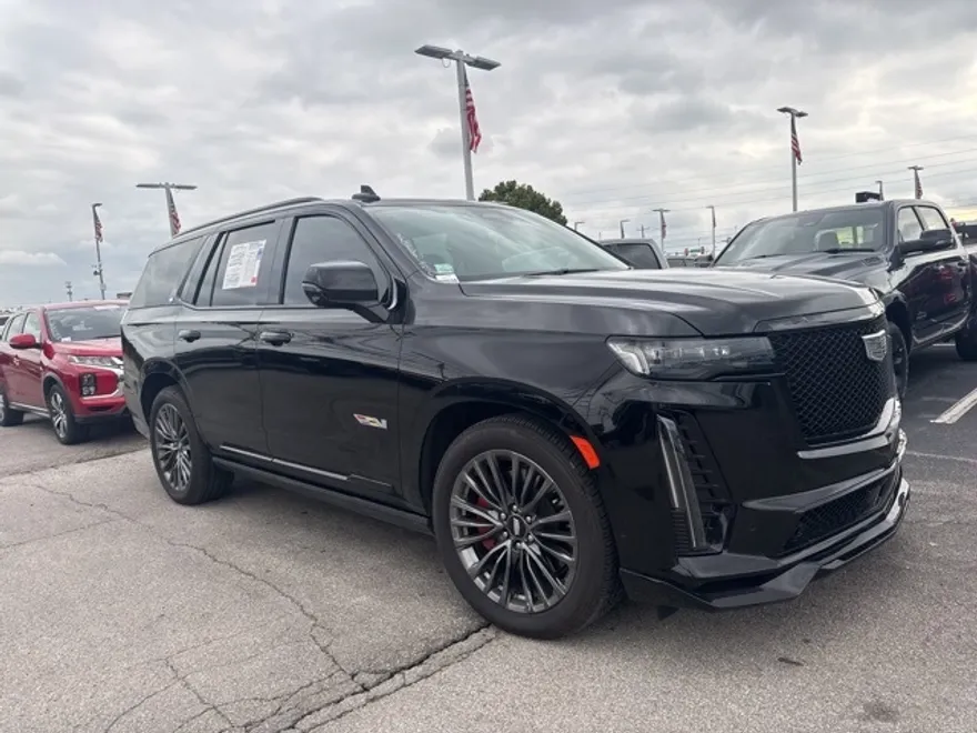 2024 Cadillac Escalade V-Series photo 1