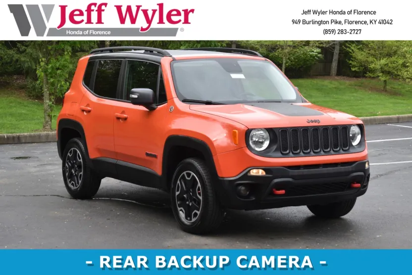 2017 Jeep Renegade Trailhawk photo 1