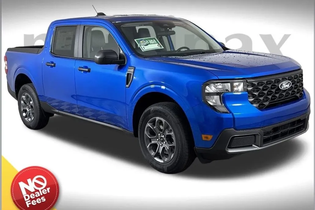 2025 Ford Maverick XLT photo 1
