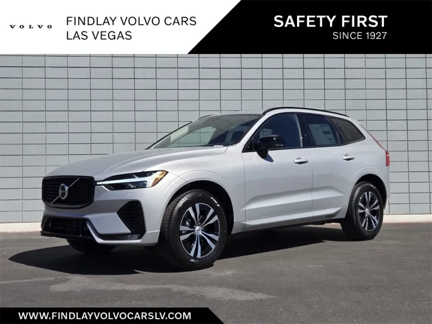 2025 Volvo XC60 B5 Core photo 1