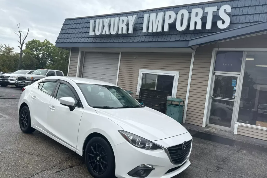 2015 Mazda Mazda3 Touring photo 1