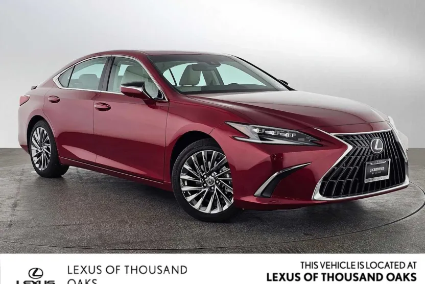 2024 Lexus ES 300h Luxury photo 1