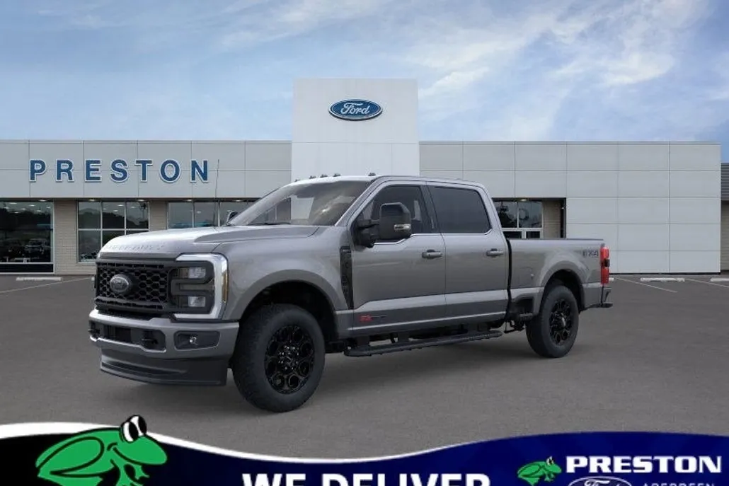 2025 Ford F-350 Lariat photo 1