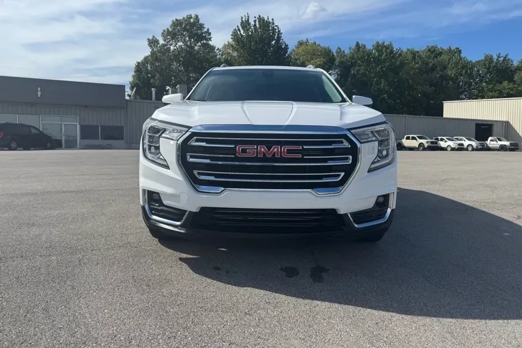 2023 Gmc Terrain SLT photo 1