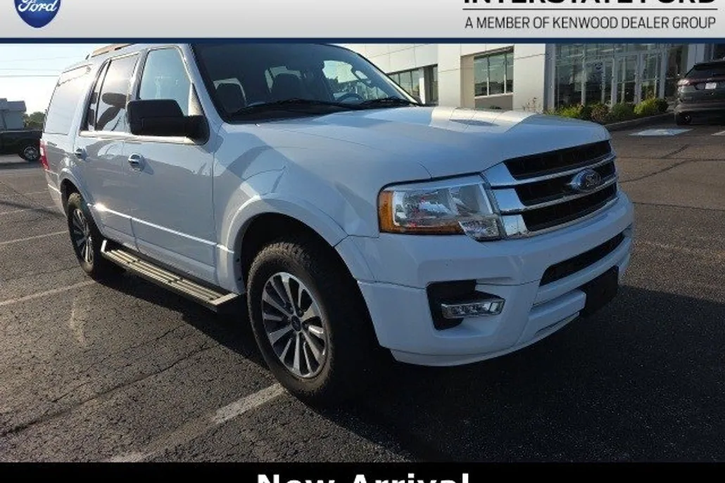 2017 Ford Expedition XLT photo 1