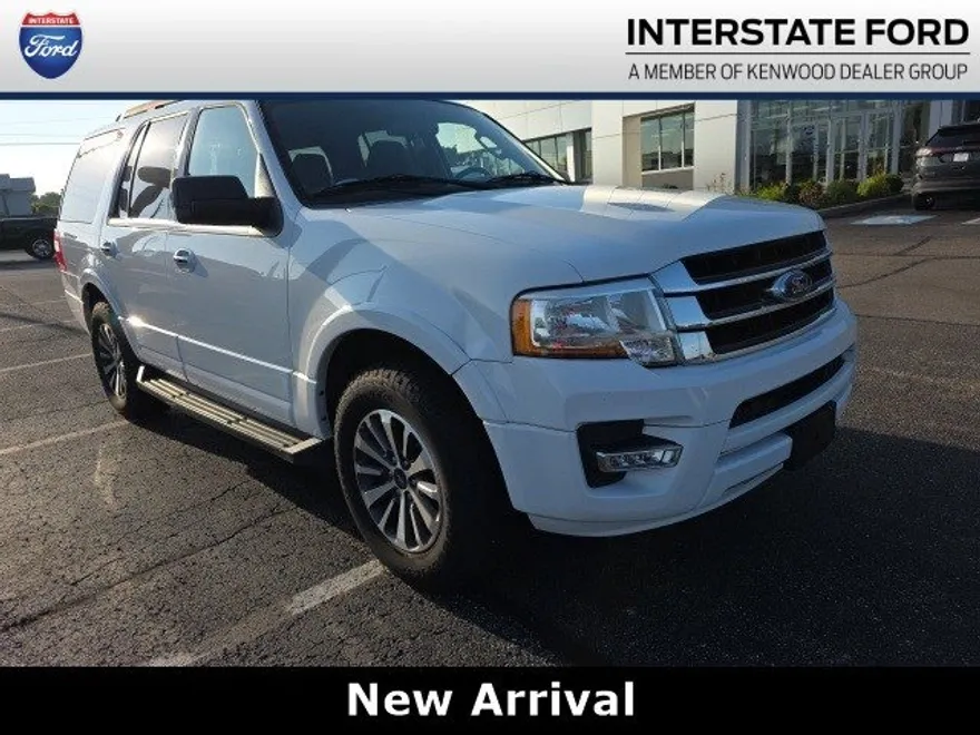 2017 Ford Expedition XLT photo 1