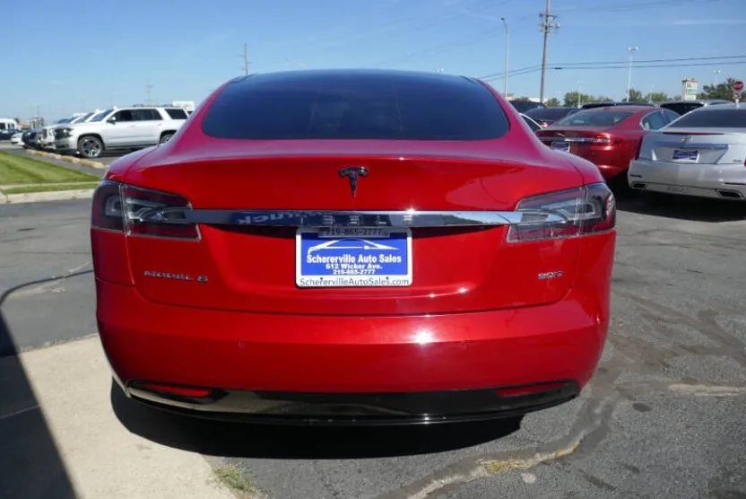 2016 Tesla Model S 90D photo 1