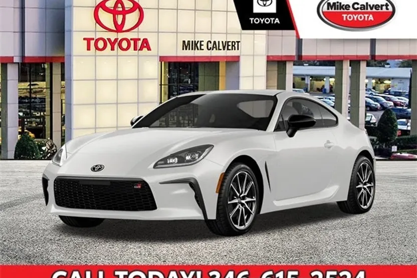 2025 Toyota GR86 photo 1