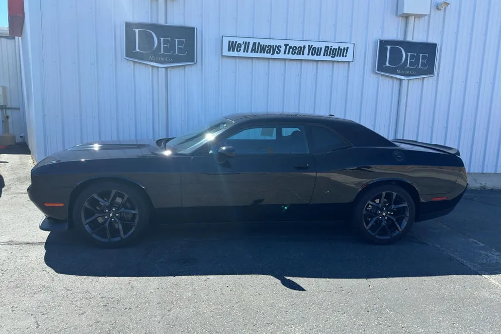 2019 Dodge Challenger GT photo 1