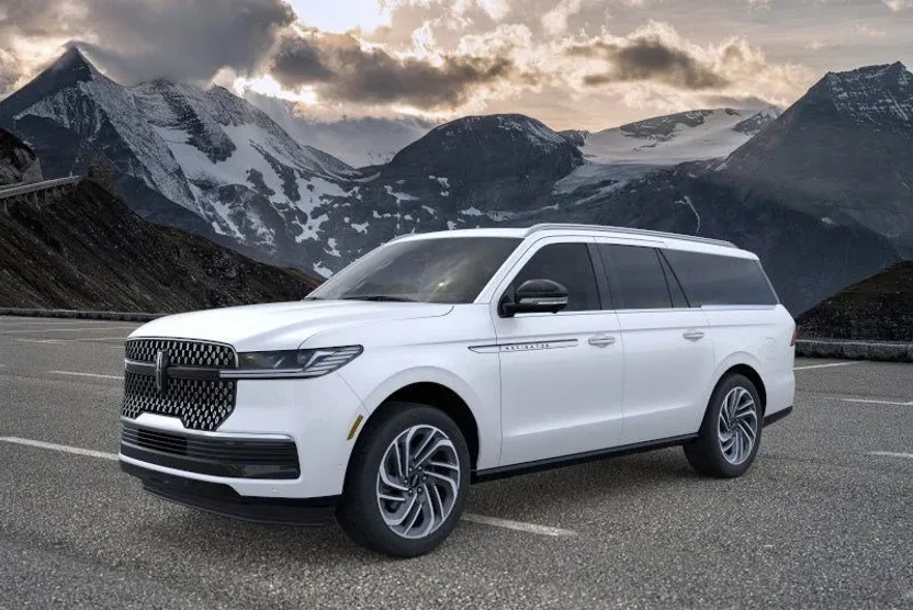 2025 Lincoln Navigator L Reserve photo 1