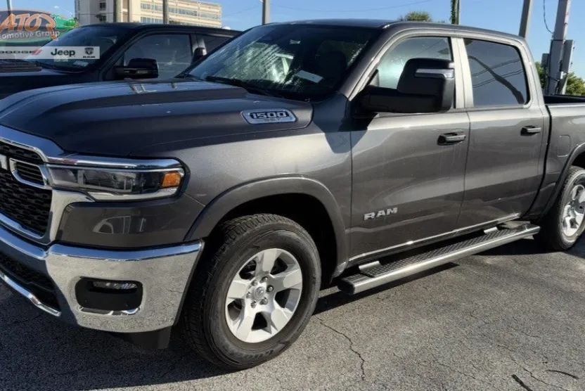 2025 Ram 1500 Big Horn photo 1