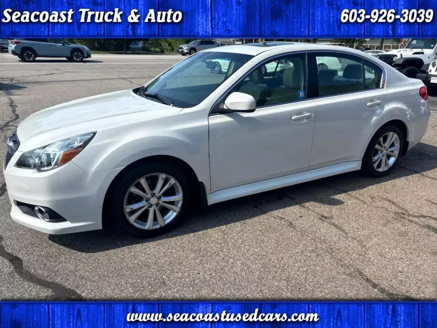 2013 Subaru Legacy 2.5i Limited photo 1