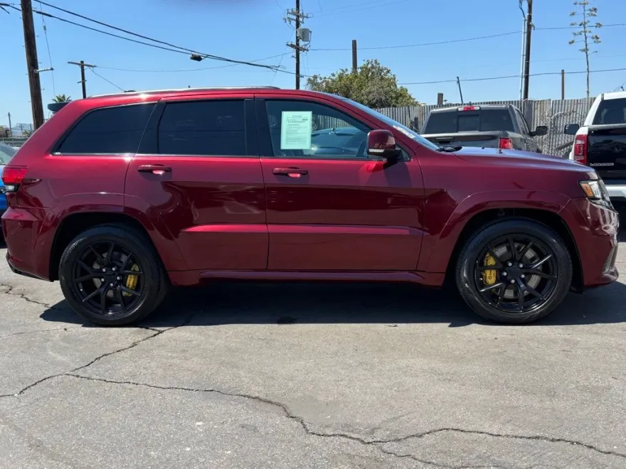 2021 Jeep Grand Cherokee Trackhawk photo 1