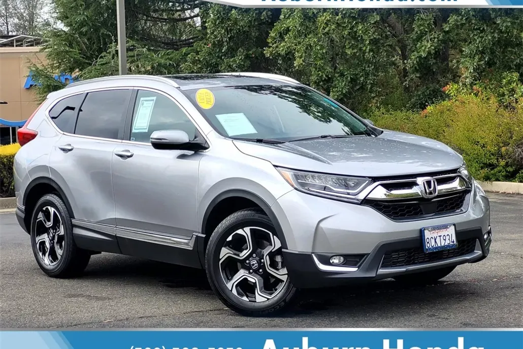 2018 Honda CR-V Touring photo 1