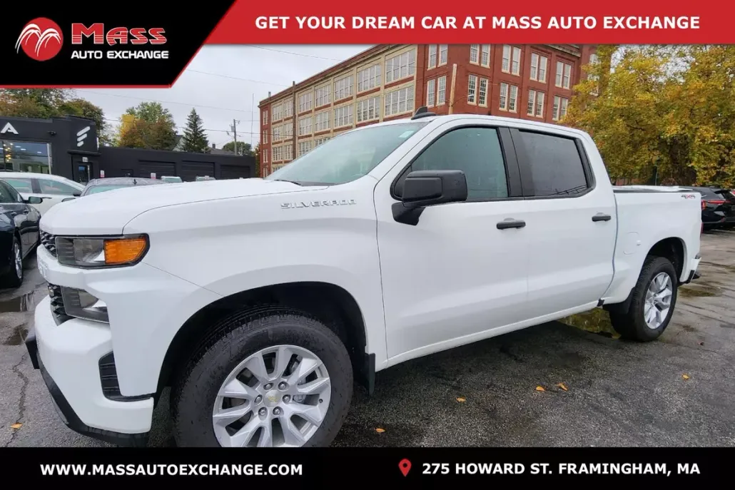 2020 Chevrolet Silverado 1500 Custom photo 1