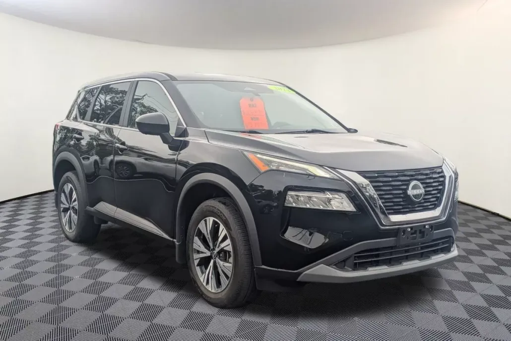 2023 Nissan Rogue SV photo 1
