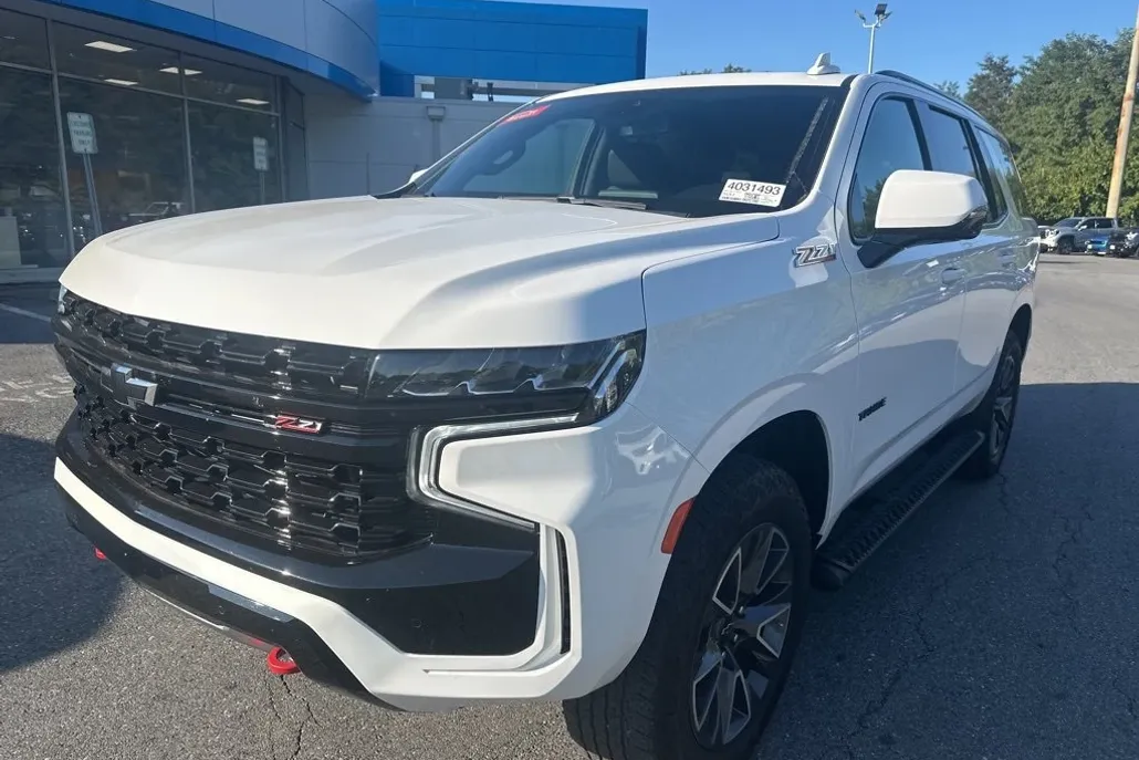 2024 Chevrolet Tahoe Z71 photo 1
