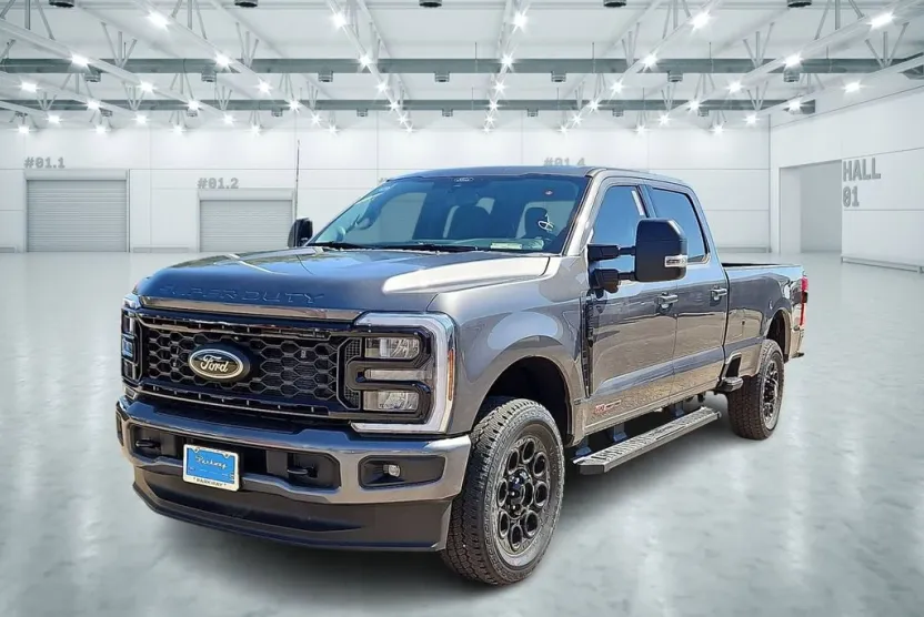 2025 Ford F-350 XLT photo 1