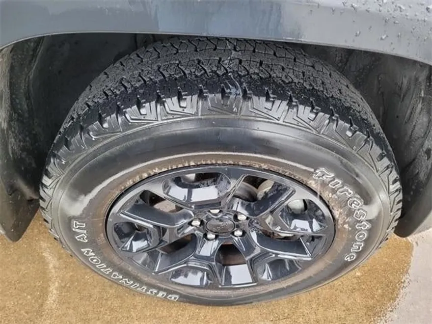 2022 Jeep Cherokee Latitude photo 1