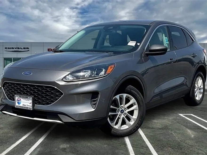 2022 Ford Escape SE photo 1