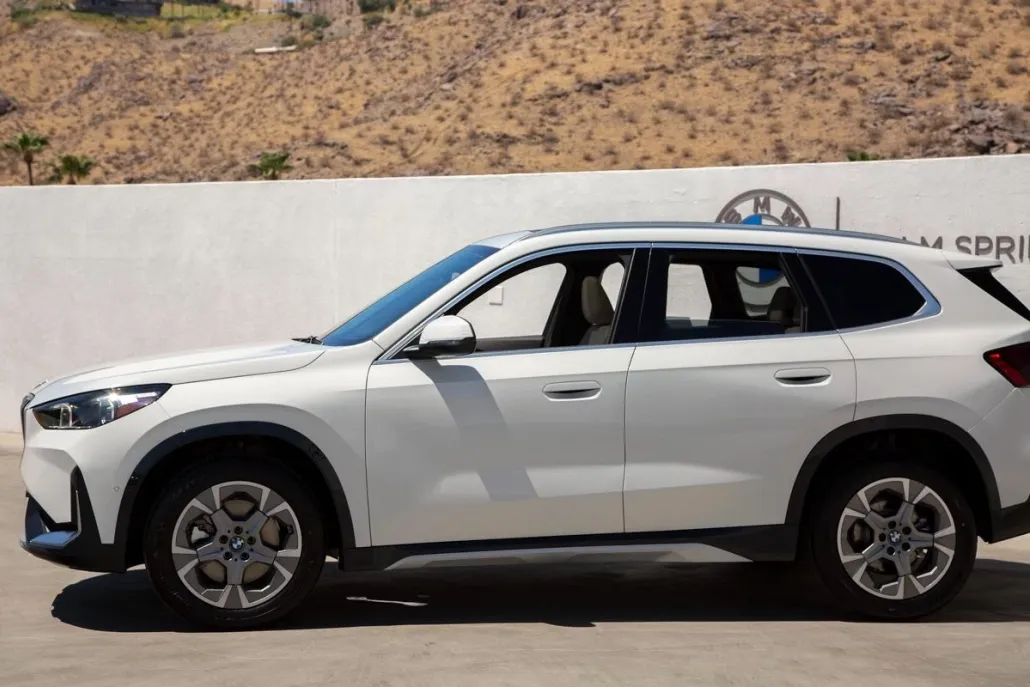 2025 Bmw X1 XDrive28i photo 1