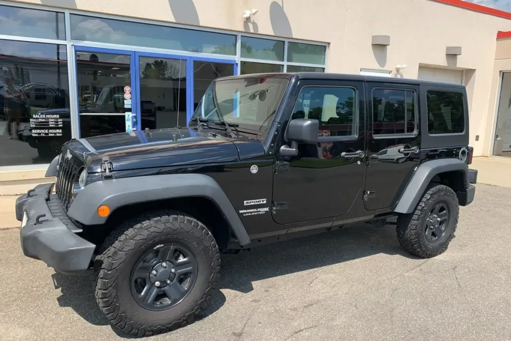 2018 Jeep Wrangler Unlimited Sport photo 1