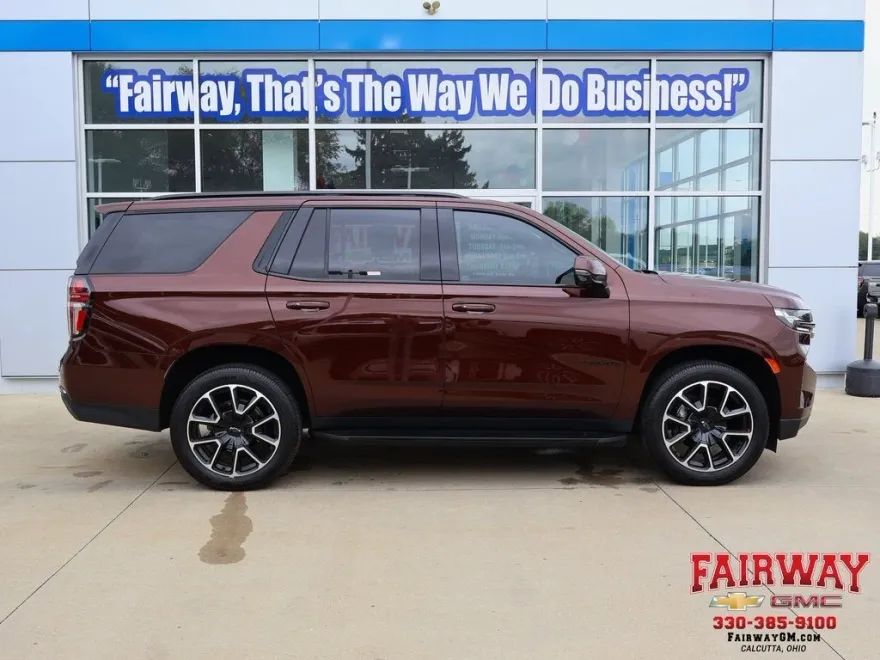2022 Chevrolet Tahoe RST photo 1