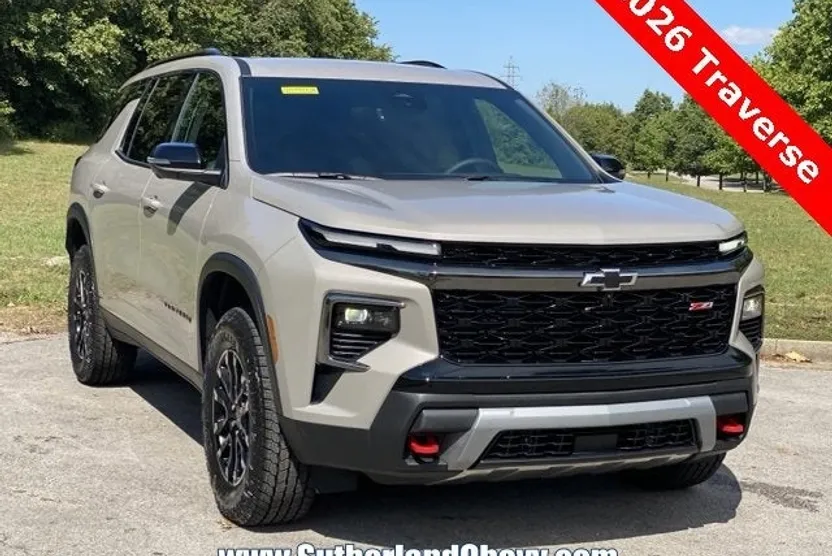 2026 Chevrolet Traverse Z71 photo 1