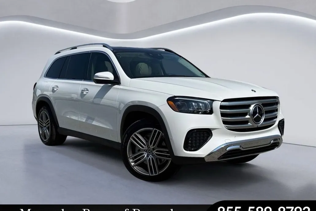 2025 Mercedes Benz GLS 450 photo 1