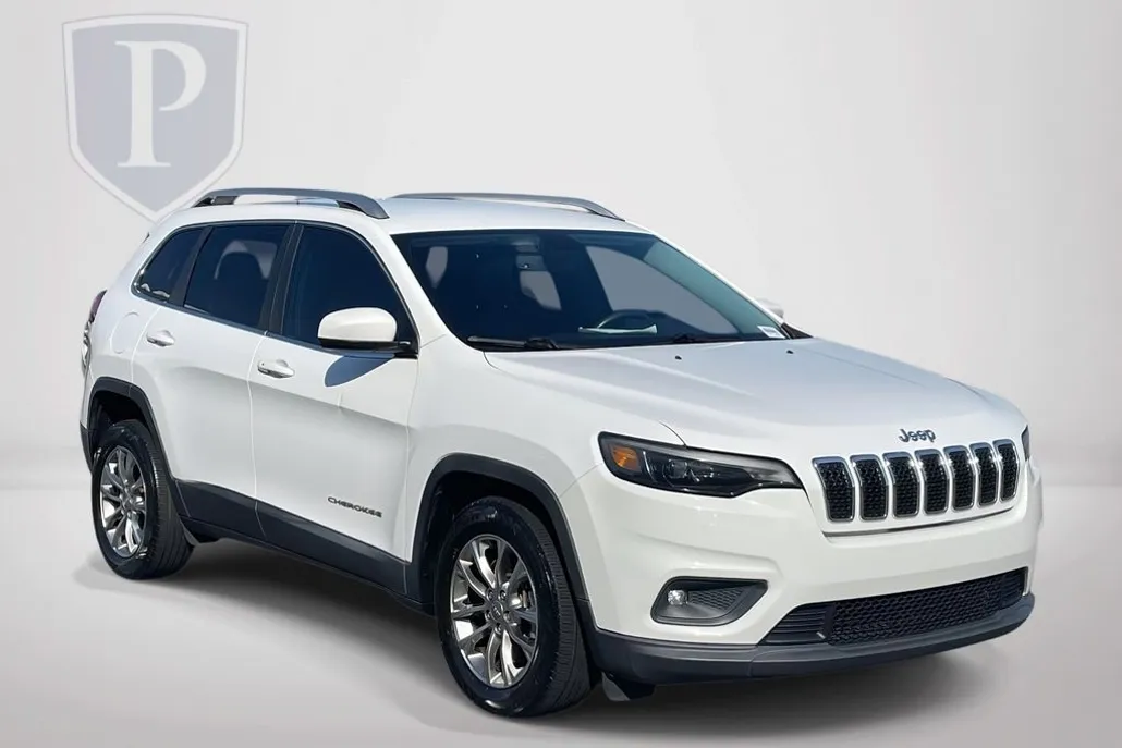 2019 Jeep Cherokee Latitude photo 1